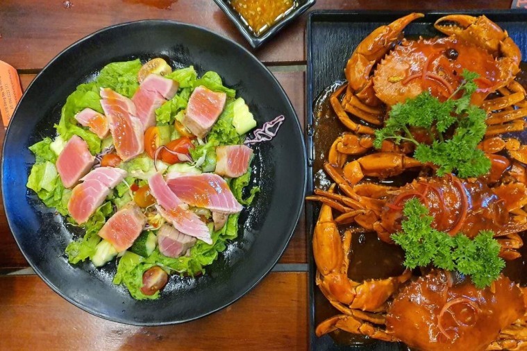 18+ Station Restaurant - Đà Nẵng